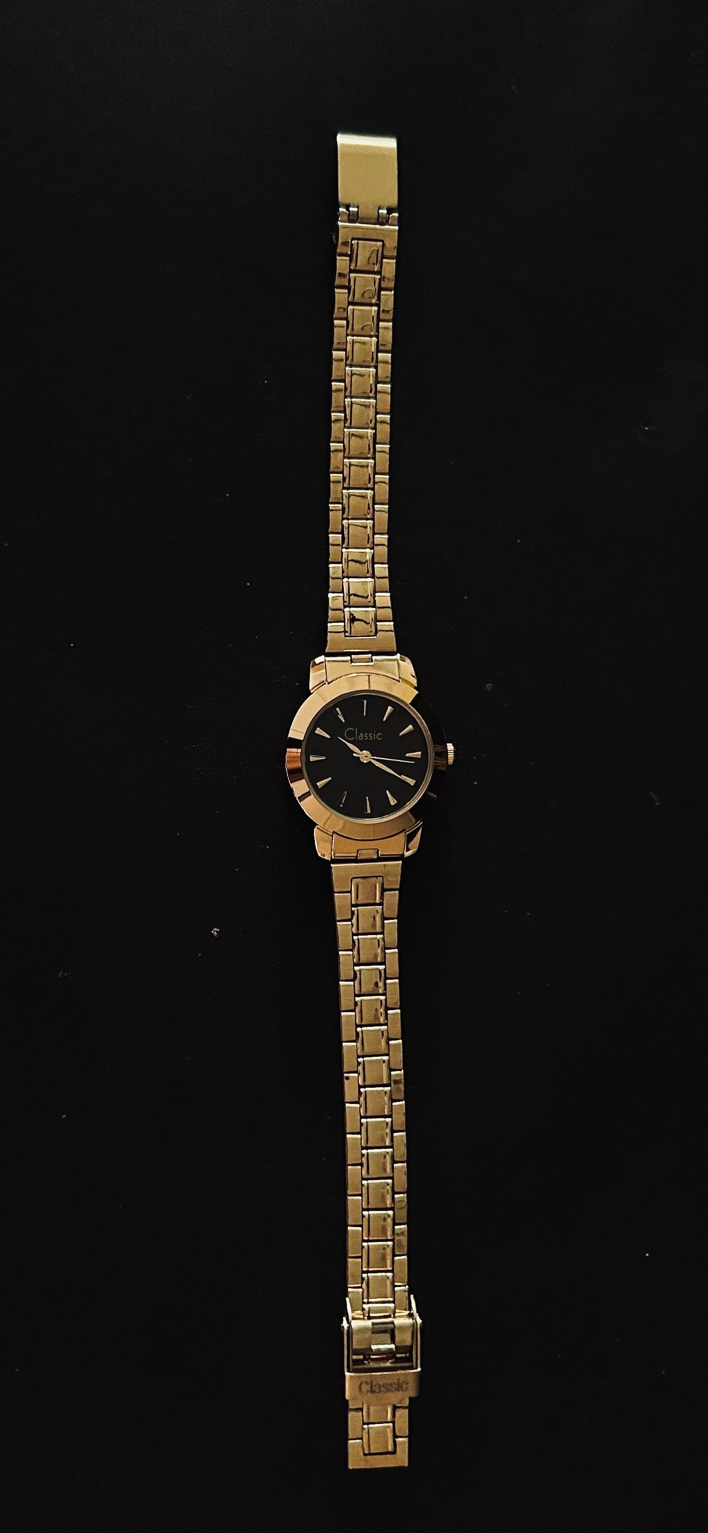 Classic Essentials Quartz Analog Black Dial Yellow Gold Strap Watch for Women