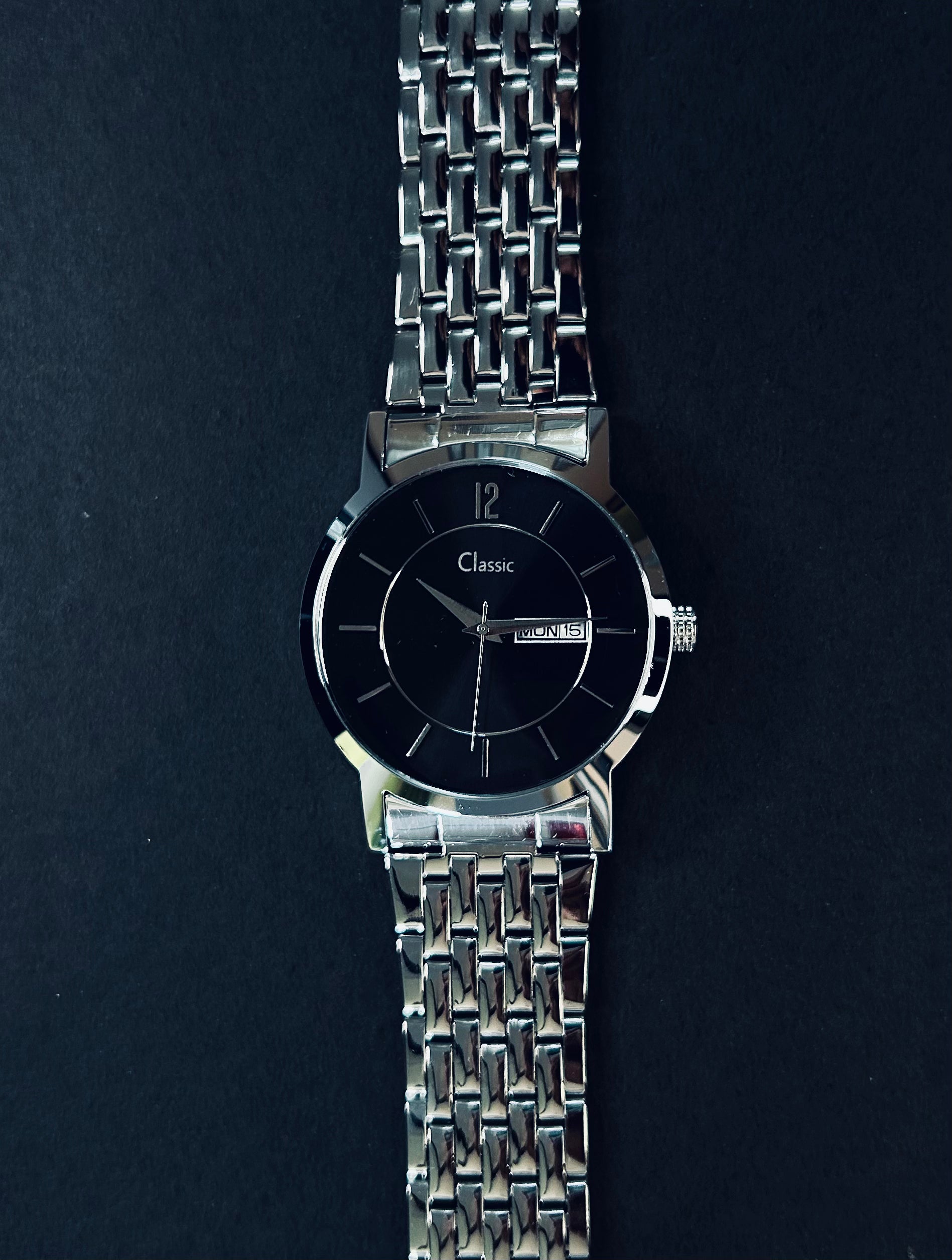 Classic Essentials Quartz Analog with Day and Date Black Dial Silver Stainless Steel Strap Watch for Men