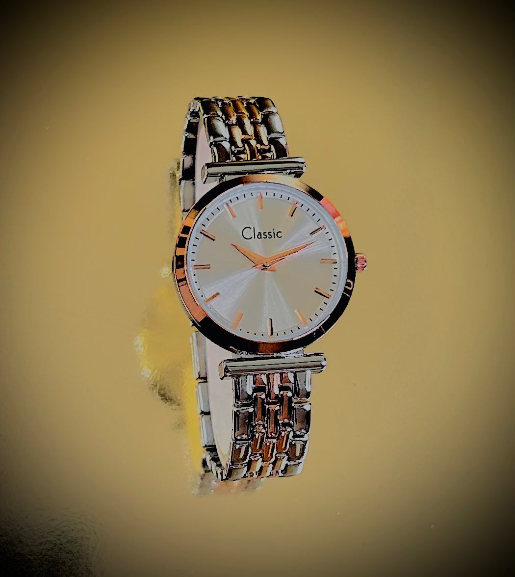 Classic Dual Tone Golden Hour Quartz Metallic Silver Round Dial Women's Watch (Rose Gold)
