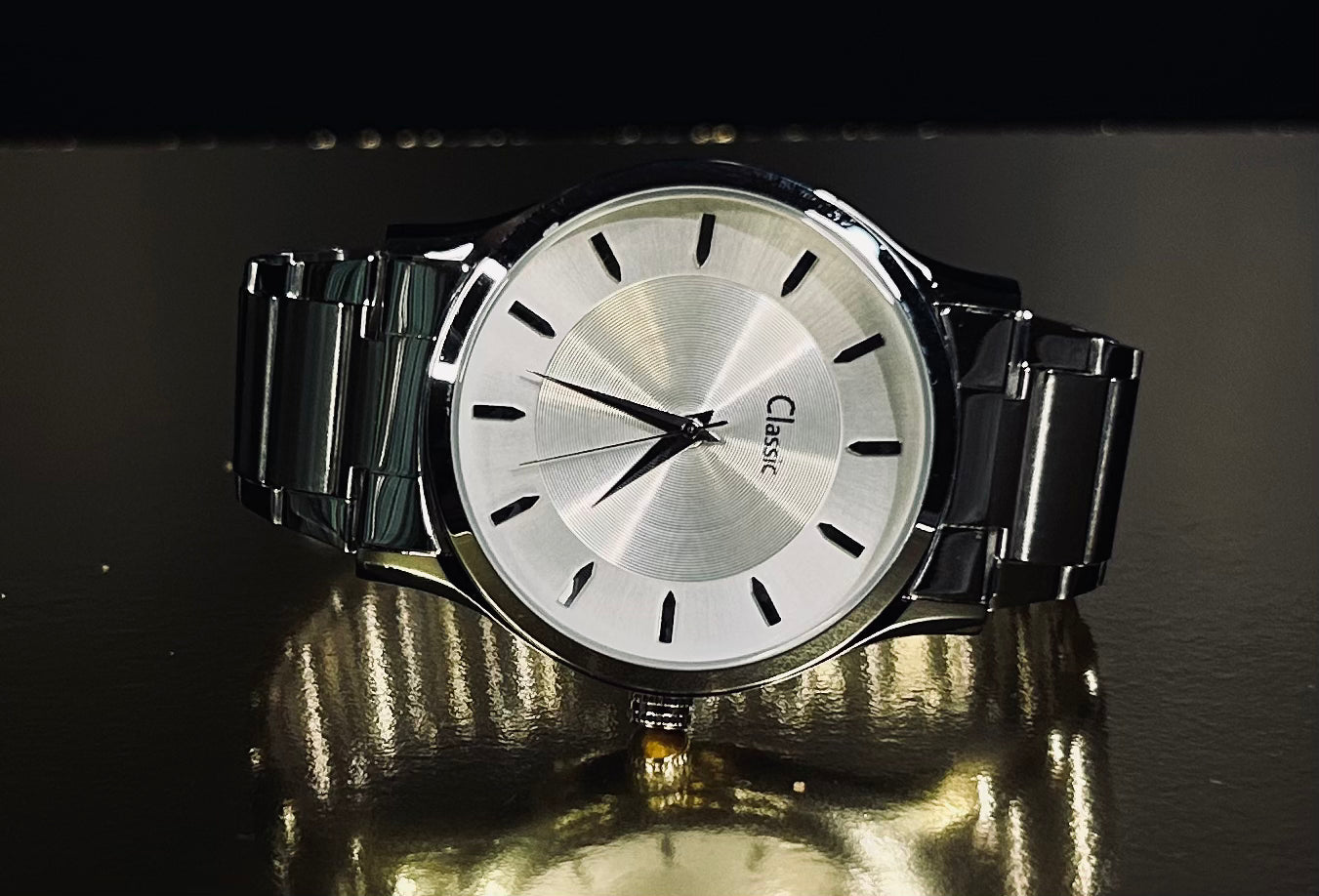 Classic Essentials Analog Round Silver Sunburst dial Wrist Watch with Stainless Steel Metal Strap